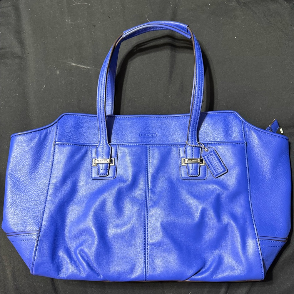 BNWOT Coach Taylor Leather Alexis Tote Bag Purse